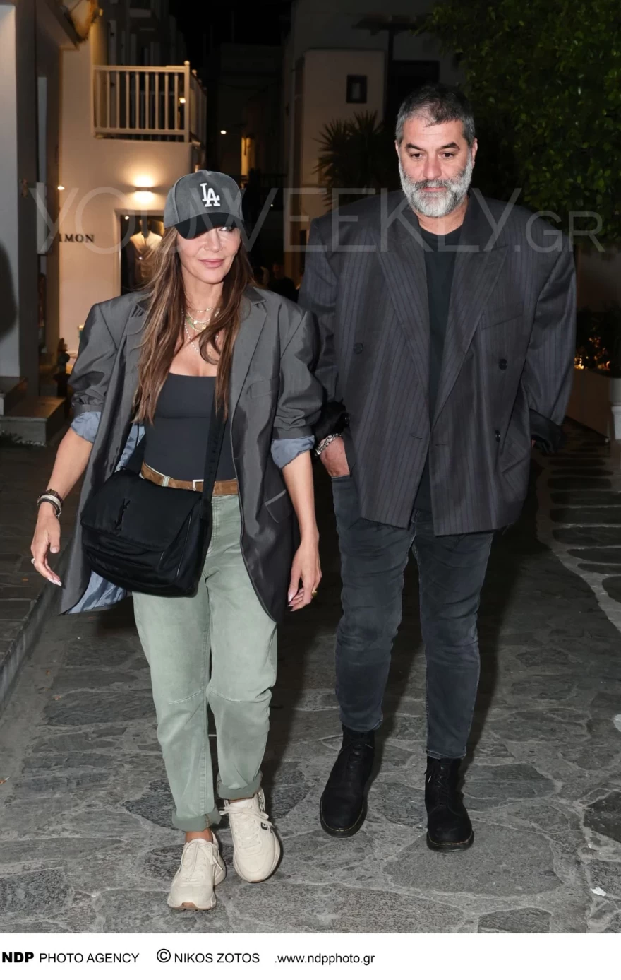 Βανδή Μπισμπίκης Μύκονος Πάσχα