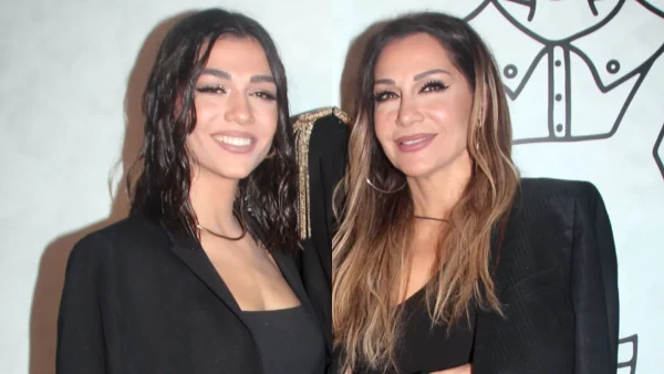 Δέσποινα Βανδή: Βραδινή βόλτα με την κόρη της, Μελίνα Νικολαΐδη - Περπατούσαν με ψηλοτάκουνα στο κέντρο της Αθήνας