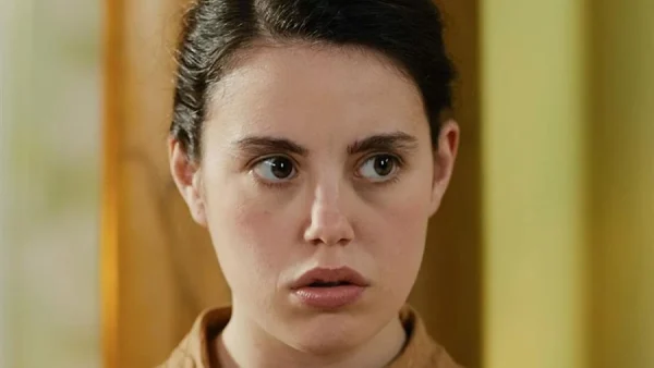 Ψυχοκόρες: Ο πατέρας της Βασιλικής πεθαίνει στα χέρια της - «Τέσσερις κόρες έχεις το θυμάσαι; Τις έχω χάσει όλες πατέρα!»