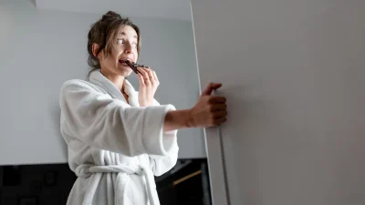 Με αυτά τα τρικ θα σταματήσεις να τσιμπολογάς αργά το βράδυ!