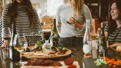 Θέλεις να χάσεις βάρος; Δεν πρέπει να τρως αυτό το φαγητό το βράδυ αλλά το μεσημέρι