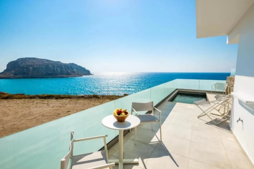  Thalasidi Luxury Suites
