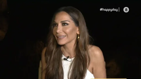 Δέσποινα Βανδή: «Ήμουν εγώ εκείνη που ήμουν 24 ώρες το 24ωρο πάνω από τα παιδιά μου!» - Η συμβουλή που έχει δώσει στην Μελίνα Νικολαΐδη