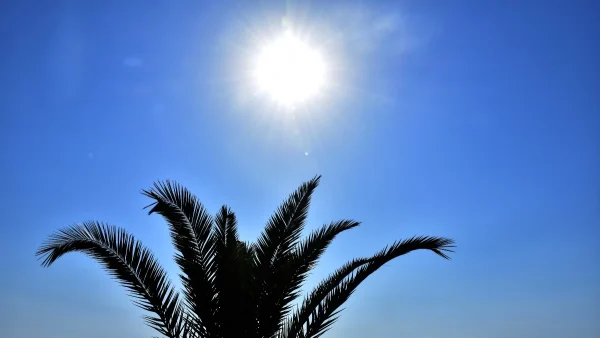 Γενικά αίθριος ο καιρός 15/6: Πέφτει η θερμοκρασία - Πόσο θα φτάσει