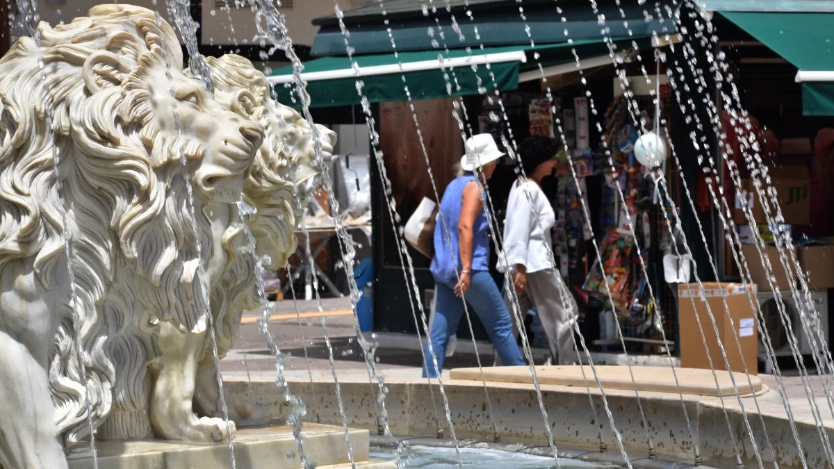 Καιρός 17/6: Μικρή άνοδος της θερμοκρασίας σήμερα - Που θα σημειωθούν μεμονωμένες καταιγίδες