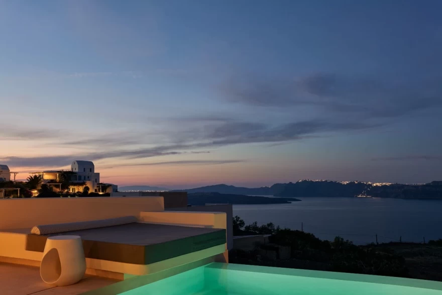 Το εντυπωσιακό δωμάτιο του Apanemo Hotel & Suites