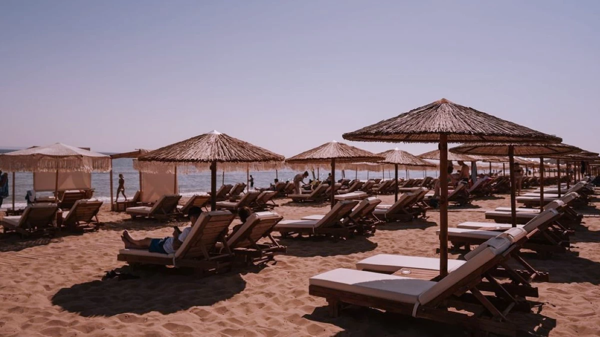 Banana Baya: Tο ωραιότερο beach bar-restaurant στη Ζάκυνθο σε περιμένει αυτό το καλοκαίρι