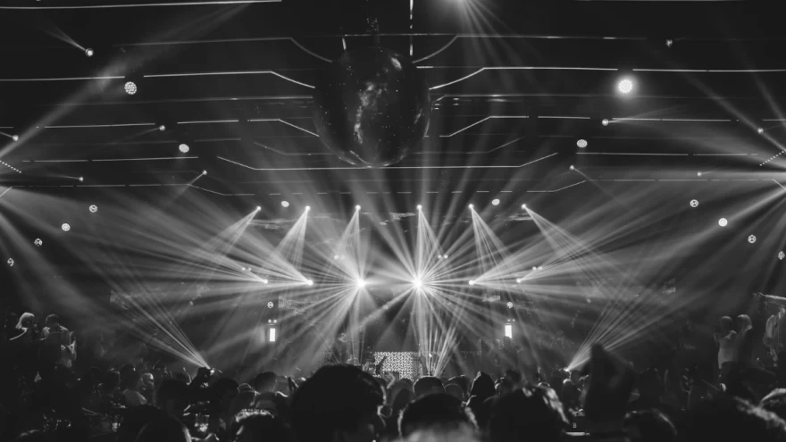 54 Dreamy Nights Κέρκυρα κλαμπ