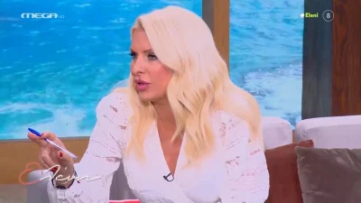 Ελένη Μενεγάκη: «Έχασα χρόνο! Θέλω μεγαλώνοντας να...» - Η σπάνια προσωπική εξομολόγηση για την οικογένειά της