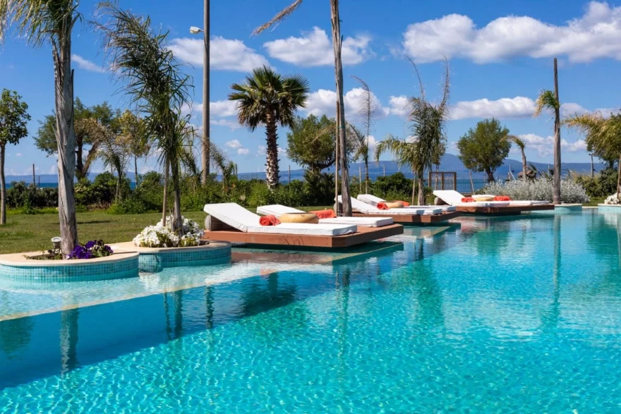 Elysian Luxury Hotel & Spa