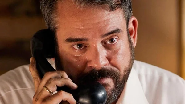 Ψυχοκόρες: Ο Κοσμάς εγκαταλείπει τη Νέλλα - Μαθαίνει ότι ο Σώτος δεν είναι δικό του παιδί