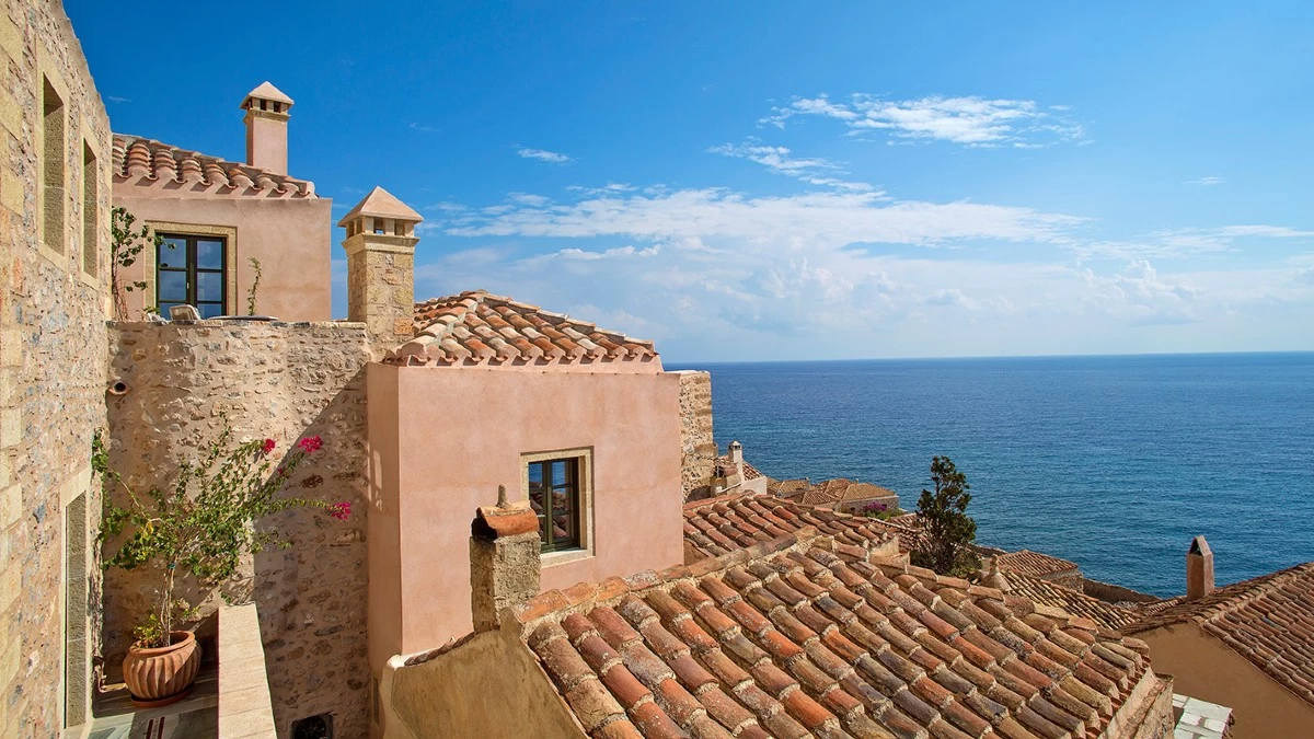 Moni Emvasis Luxury Suites: Μια εμπειρία διαμονής σαν από παραμύθι