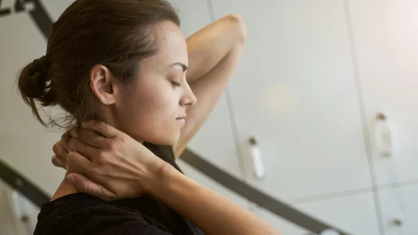 Κρύο ή ζεστό επίθεμα για τον πόνο; Τι είναι καλύτερο & τι ανακουφίζει πιο γρήγορα;