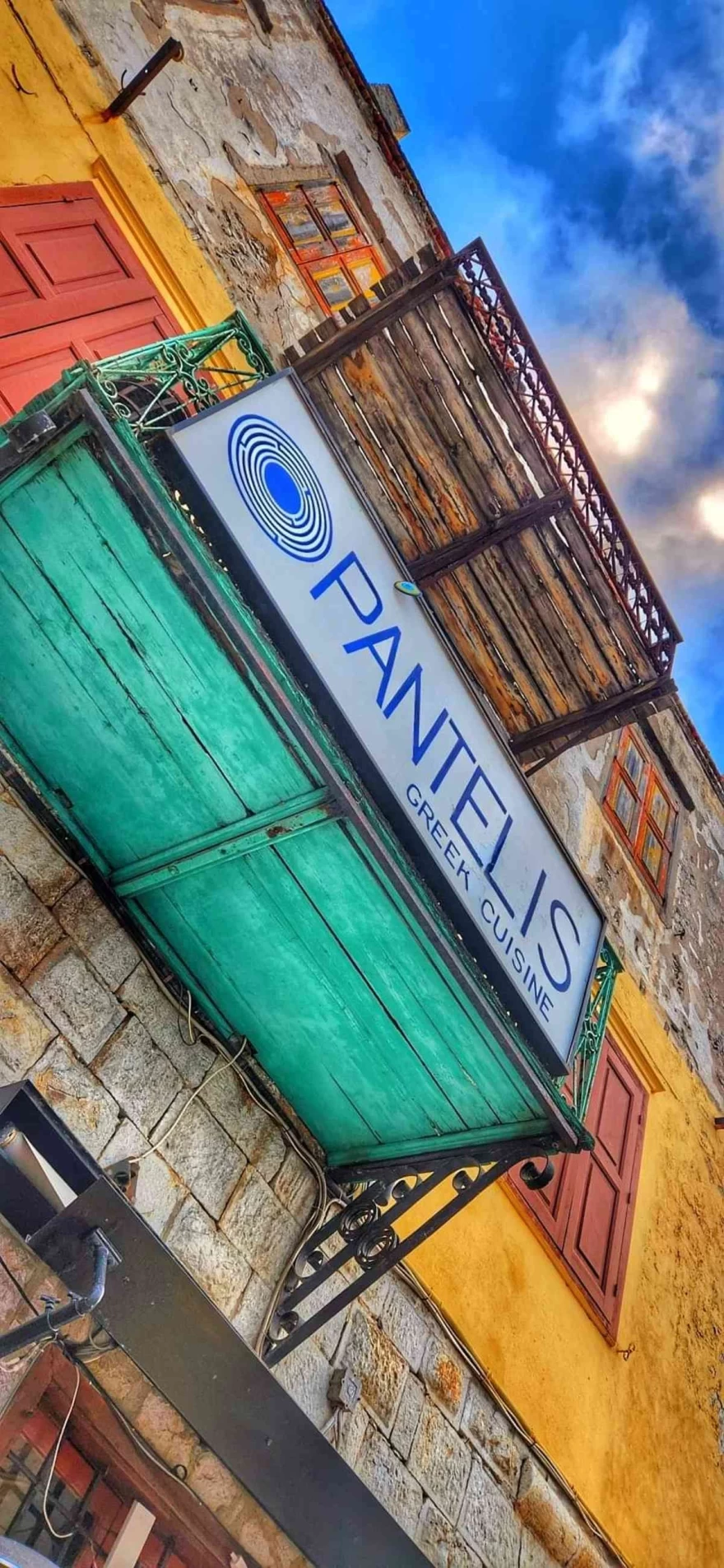 PANTELIS εστιατόριο Σύμη