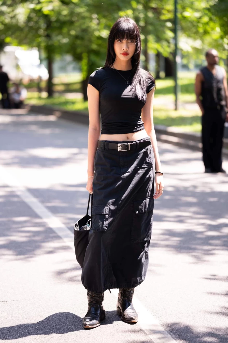 μαύρο σύνολο με φούστα