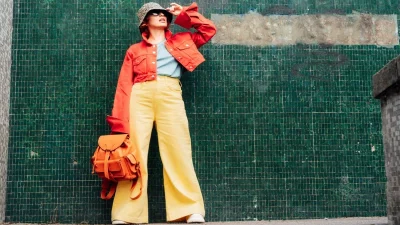 10 τρόποι για να ποζάρεις σαν μοντέλο... χωρίς να είσαι!