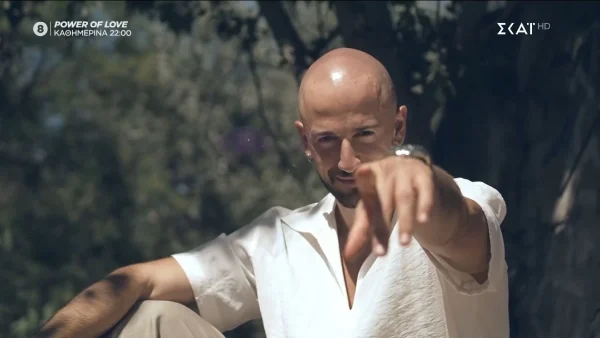 Power of Love: «Η θέση της γυναίκας στην κοινωνία είναι μόνο μία, η ανατροφή των παιδιών και η στήριξη στον σύζυγό της»