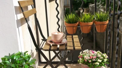 ΙΚΕΑ: Αυτό το τραπέζι με 29,99 ευρώ αγοράζουν τώρα όσοι έχουν μικρό μπαλκόνι