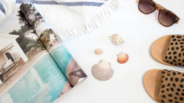 Πέντε καλοκαιρινά must have αξεσουάρ για καθηλωτικές εμφανίσεις στο νησί