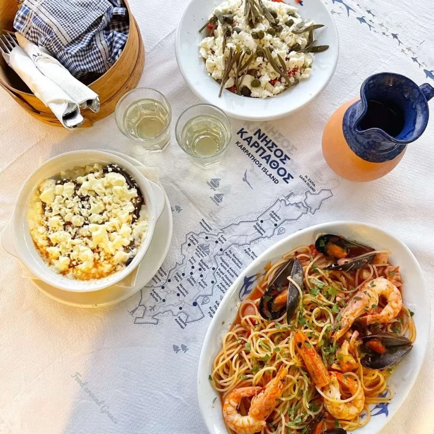 Δελφίνι Κάρπαθος