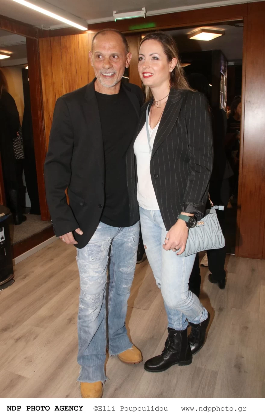 Τζώνη Θεοδωρίδης γυναίκα