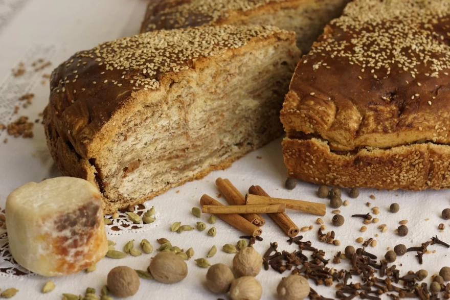 βασιλόπιτα σουσαμλής