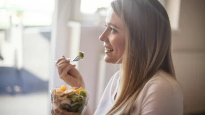 5 έξυπνα tips που θα σε βοηθήσουν να τρως πιο υγιεινά από τώρα κιόλας!