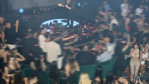 Ζέτα Θεοδωροπούλου - Παναγιώτης Ταχτσίδης: Στα ίδια μπουζούκια σε διαφορετικές παρέες! Η κίνηση όταν την είδε μέσα στο πλήθος