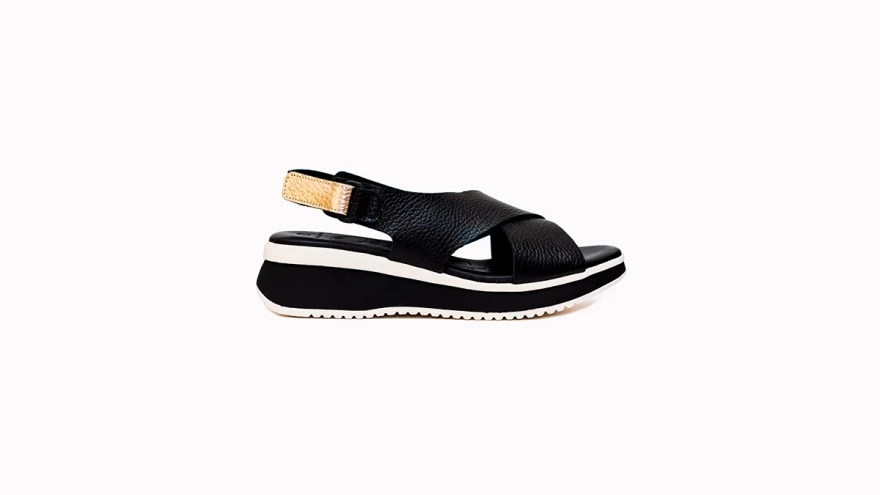 μαύρες flatforms ontrade.gr