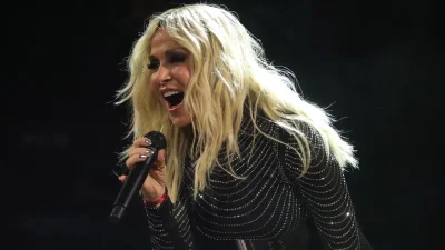 Άννα Βίσση: «Βυθίστηκε» στο σκοτάδι η συναυλία της – Συγκινεί η πρώτη της αντίδραση