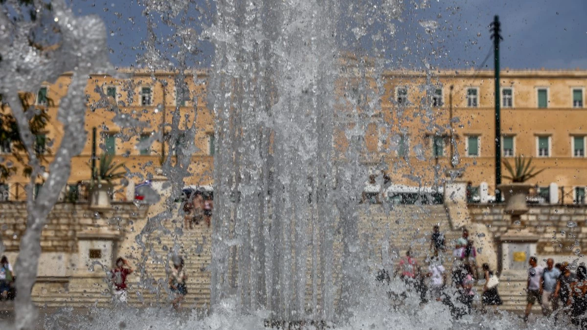 Καιρός 3/7: Αίθριος σήμερα με βροχές και καταιγίδες - Θα σημειωθεί μικρή πτώση της θερμοκρασίας