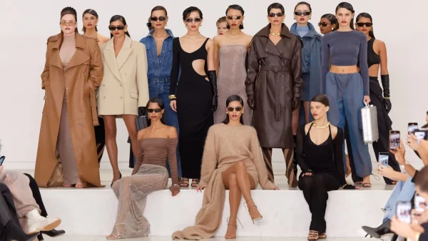 Resort 2025: 10 τάσεις θα σε βοηθήσουν να φτιάξεις βαλίτσα για τις διακοπές του φετινού καλοκαιριού