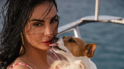 Δήμητρα Αλεξανδράκη: Το σπάνιο βίντεο με τον σύντροφό της από τις διακοπές τους με το σκάφος - Το πρόβλημα που τους τα χάλασε