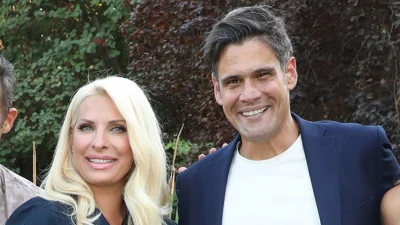 Ουγγαρέζος με Ελένη Μενεγάκη