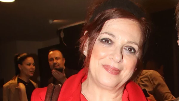 Ελένη Ράντου: Ρίγη συγκίνησης με την εξομολόγηση της - «Αν η μητέρα μου ζητούσε να την αποσυνδέσω, θα της έλεγα...»