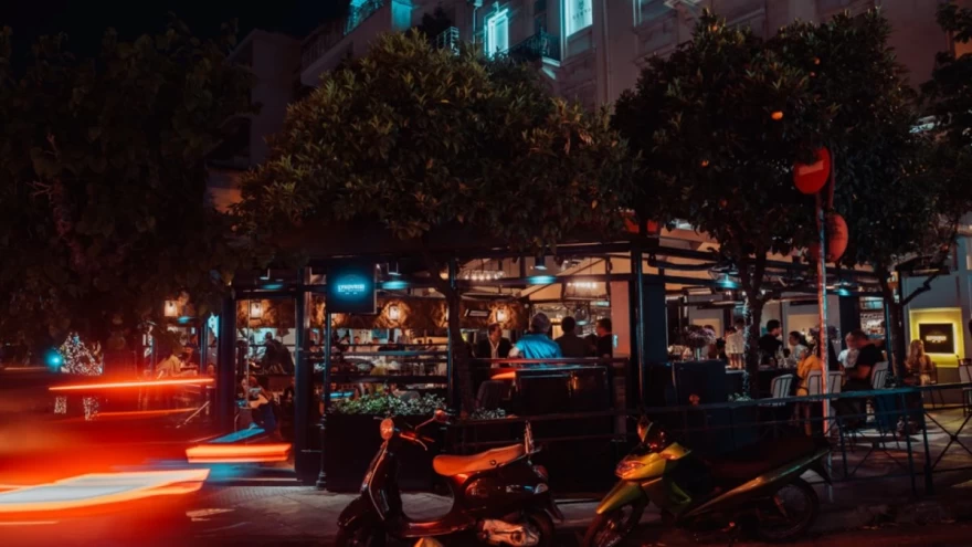 Λυκόβρυση: Το ατμοσφαιρικό στέκι του Κολωνακίου