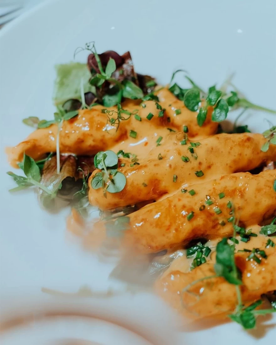 Λυκόβρυση: Το ατμοσφαιρικό στέκι του Κολωνακίου