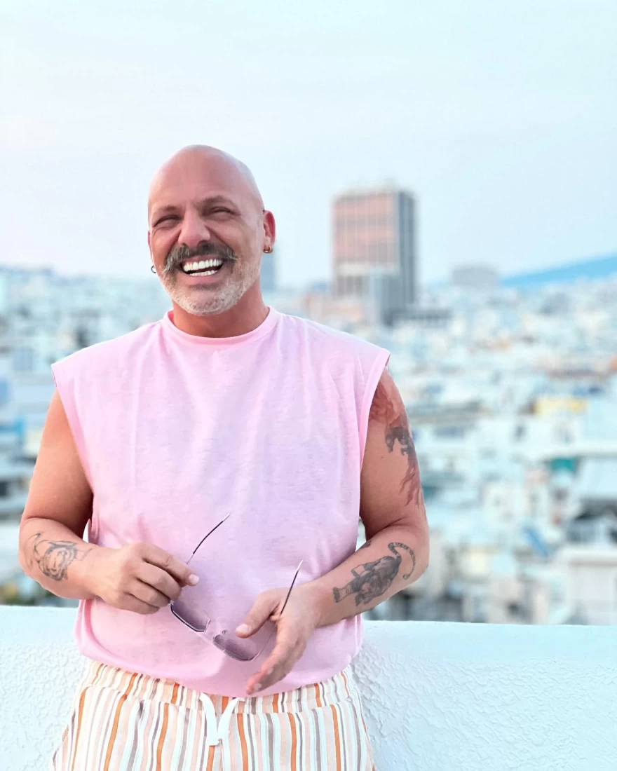 Μουτσινάς γκέι