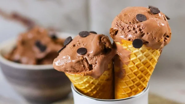 Παγωτό σοκολάτα χωρίς ζάχαρη - Για απόλαυση χωρίς τύψεις