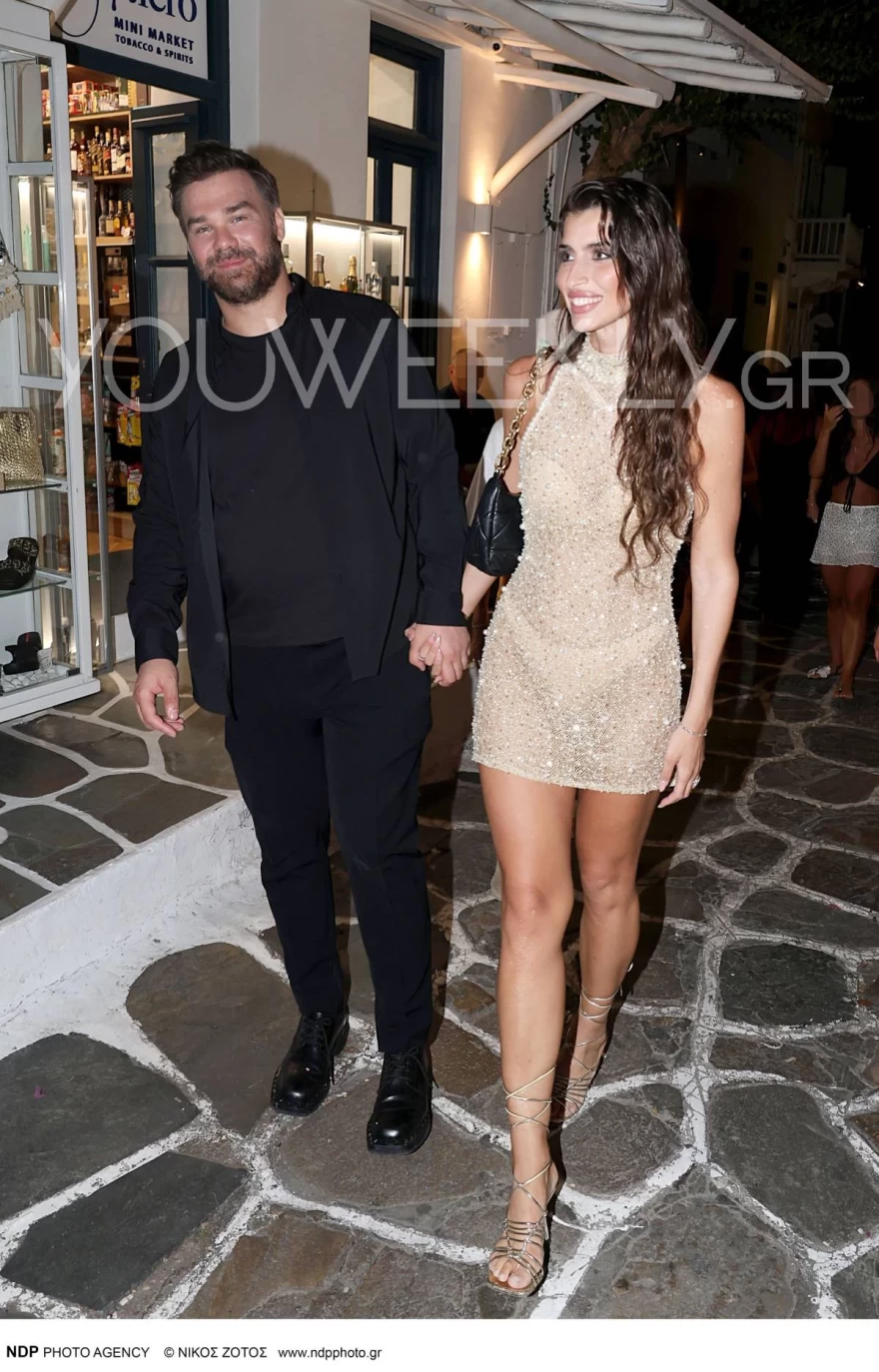 Σαμπάνης Σαρρή Μύκονος