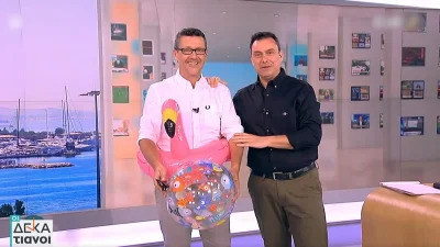 «Δεκατιανοί»: Έριξαν «αυλαία» με ροζ φλαμίνγκο και ανανέωσαν το ραντεβού τους με το κοινό