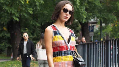 Chic Desert Aunt: "Η κομψή θεία της ερήμου" είναι η νέα τάση του καλοκαιριού που γίνεται μανία στο Tik Tok