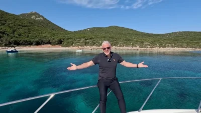 Εικόνες: Που θα μας ταξιδέψει αυτό το Σαββατοκύριακο ο Τάσος Δούσης