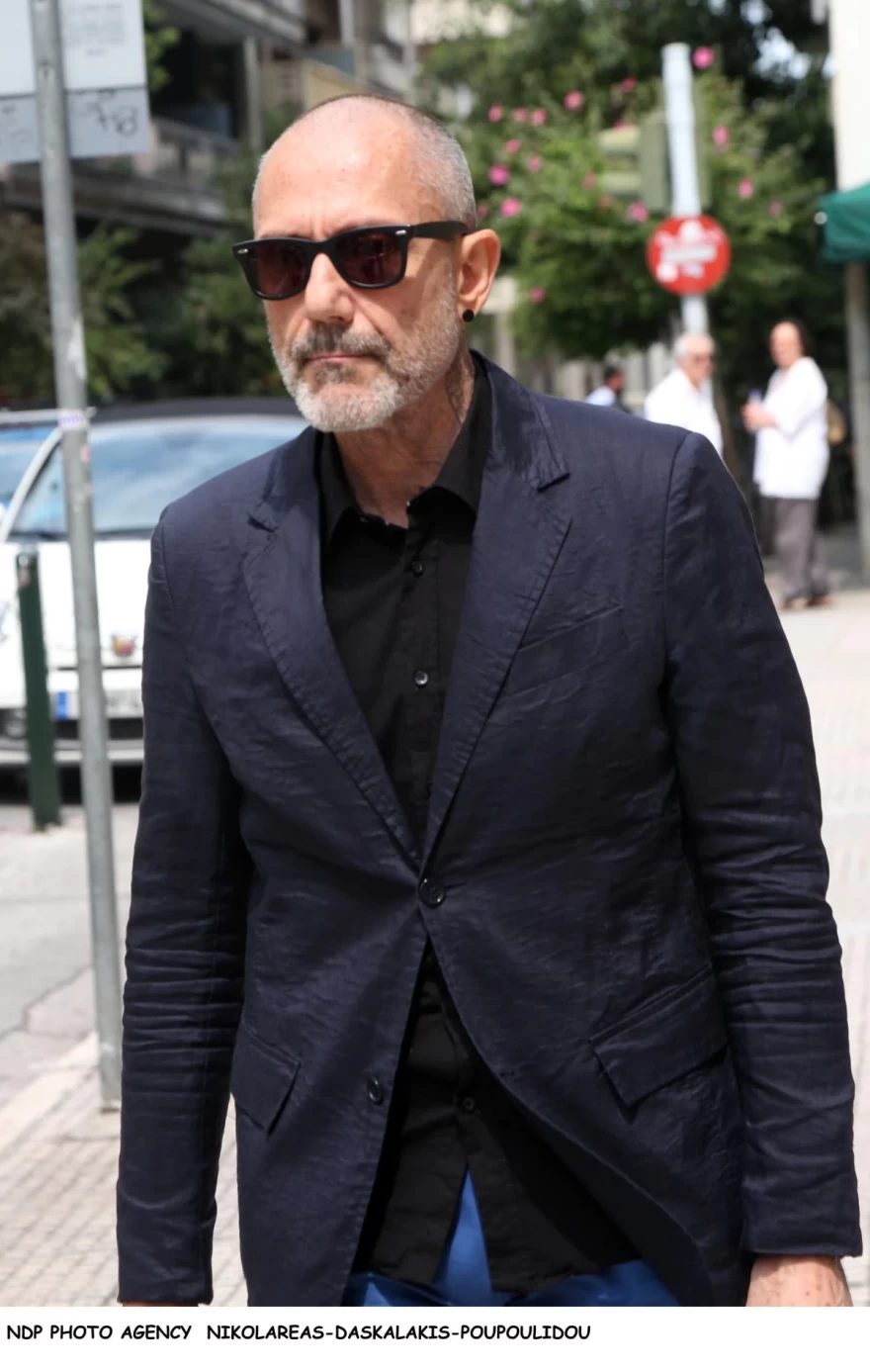 Γρηγόρης Βαλλιανάτος