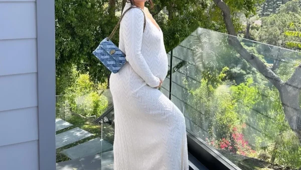 Γέννησε γνωστή ηθοποιός υπό άκρα μυστικότητα - Έφερε στον κόσμο το πρώτο της παιδί και καρπό του έρωτά της