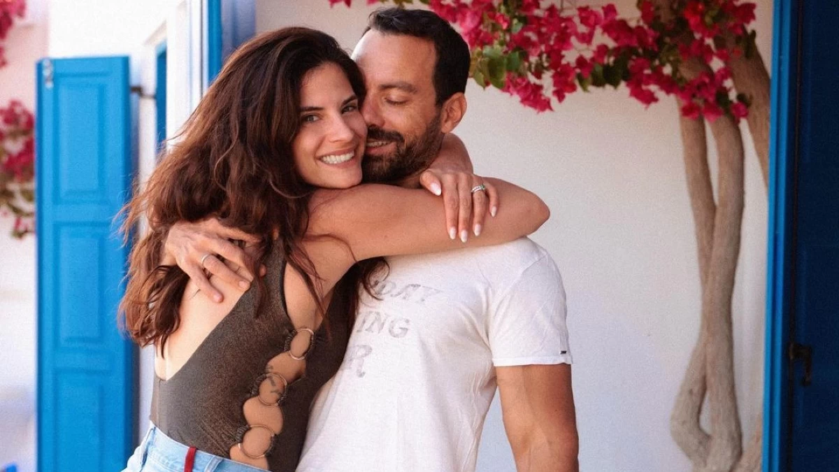 Χριστίνα Μπόμπα: H στιγμή που της ορμάει ο «καρχαρίας» Τανιμανίδης και οι φωτογραφίες με την αδελφή της Ελίνα