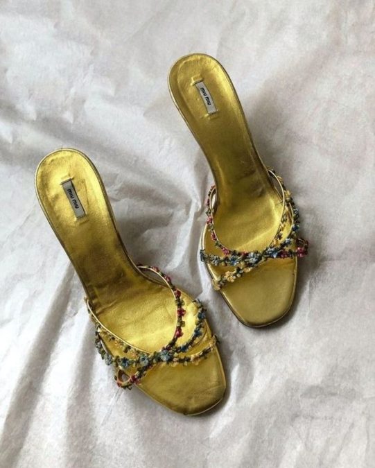 Τακούνια με 3D σχέδια