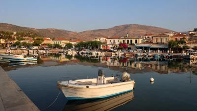 Καιρός σήμερα 4/8: Μικρή πτώση της θερμοκρασίας - Θα γεμίσουν οι παραλίες