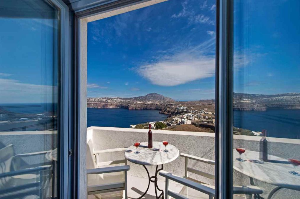 apanemo traditional suite