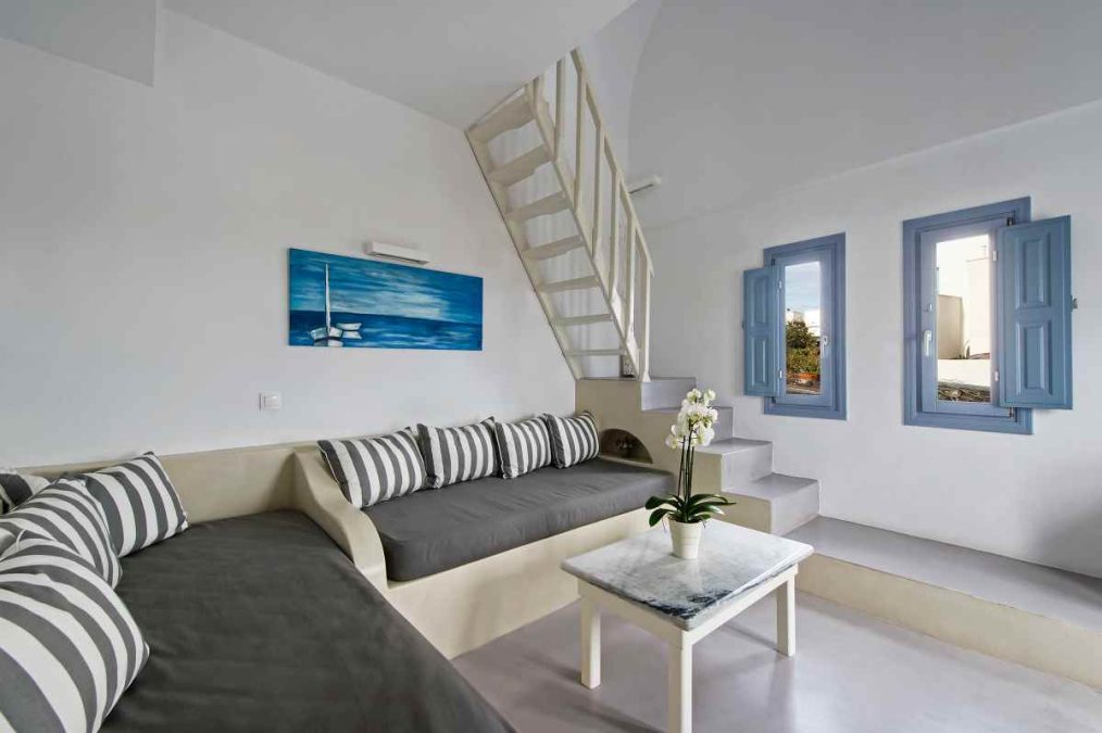 apanemo traditional suite